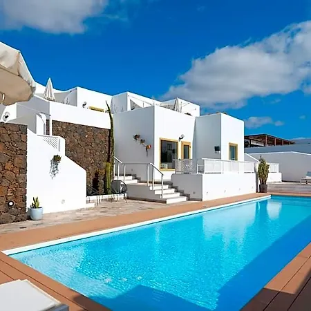 La Concha Boutique - Adults Only
